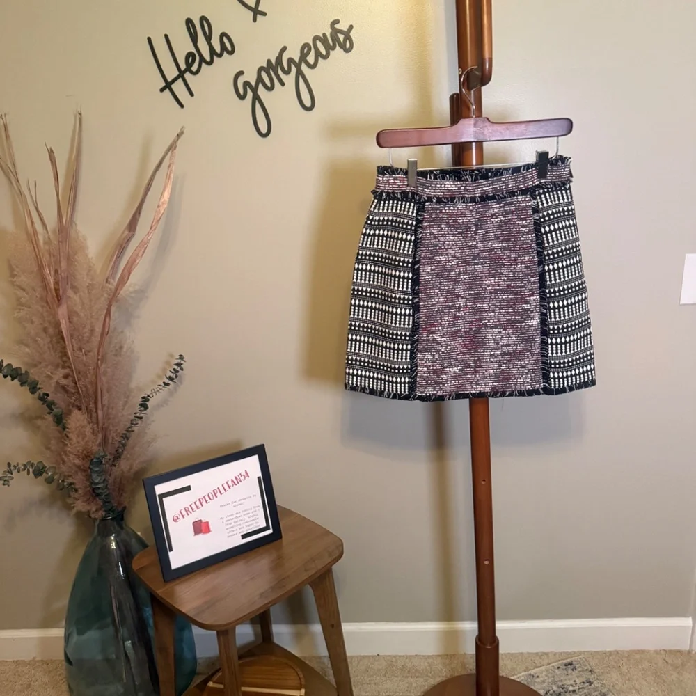 NWT French Connection Pixel Mix Tweed Miniskirt sz 6